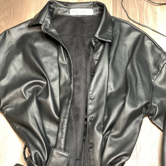 Jacket - Picture 2 of 3